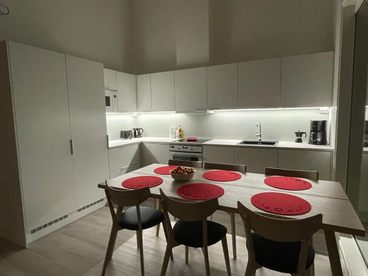 ロヴァニエミNordic Wooden Houseアパートメント エクステリア 写真